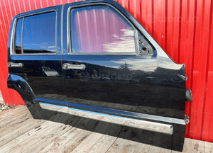Jeep cherokee liberty kk drzwi prawy przód oryginał stan igła 2