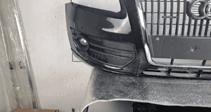 Zderzak audi Q5 8R 8R0 przed liftem 2008-2011 oe 4