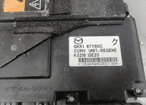 Moduł Ecu napięcia Mazda 6 III GJ GKK1-67Y60C 2