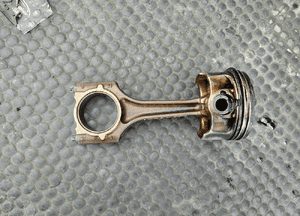 Tłok Tłoki 06LB Korbowód Panewki 2.0 TFSI CDNB Audi A4 B8 A3 VW Skoda Seat 37