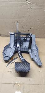 Pedał hamulca automat VW Touareg 7L0723031F 1