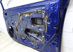 Drzwi przód prawy avensis T27 lift T29 iii 3 09-18 13
