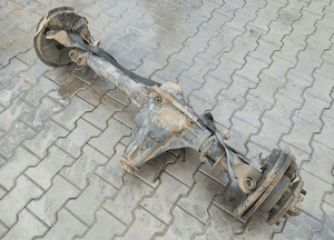 Most tył tylny land rover defender 2.5 td TD5 1999-2006 2