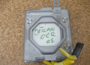MODUŁ SENSOR AIR BAG OUTLANDER I MR587868 3