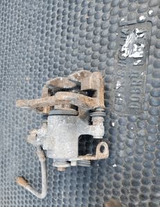 Zacisk Zaciski Jażmo Tyl Tylne Hamulcowy Hamulcowe AUDI A4 B6 B7 245 255mm 19