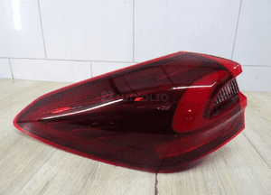 Ford focus MK4 lift kombi lampa lewa tył NX7B-13405-HC 1