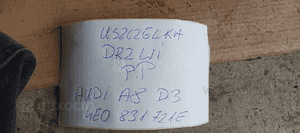 Uszczelka drzwi prawy przód przednia prawa Audi A8 D3 7
