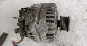 RENAULT CLIO III 1.5 DCI alternator 8200660033B 2