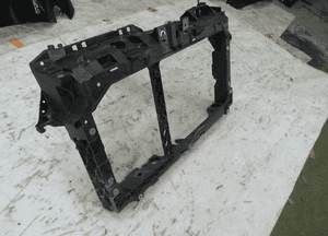 Ford fiesta MK7 lift cały pas przedni 2