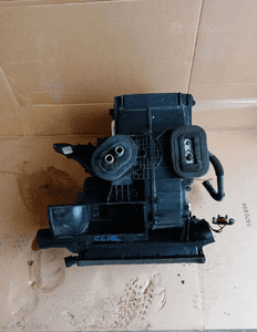 Nagrzewnica powietrza Renault Clio III 8200296678 4