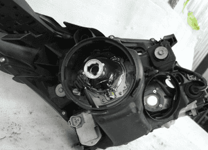 Toyota avensis T27 09-12 lampa przednia lewa lewy przód 8