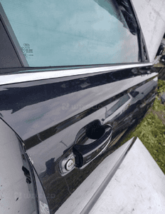 Audi A6 C7 drzwi prawe przód przednie kompletne 8