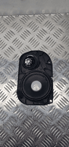 BMW F11 GŁOŚNIK PODSUFITKI HARMAN PRAWY 9239148 3