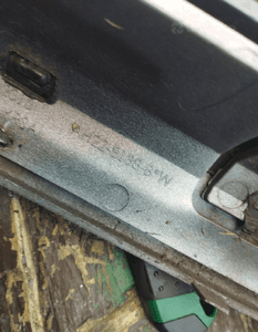 GRILL ATRAPA LAND RANGE ROVER DISCOVERY IV 10