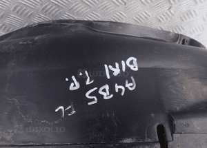 Nadkole prawy przód audi A4 B5 8D0821172F radom 2