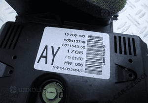 Wyswietlacz opel vectra c-lift  13208193 radom 2