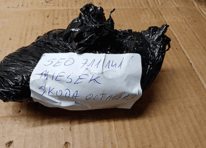 Gałka mieszek zmiany biegów Skoda Octavia III Rapid 5E0711141 12