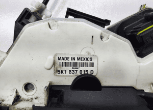 Zamek drzwi lewy przód przedni volkswagen jetta vi 5C 5K1837015D 2010-2018 4