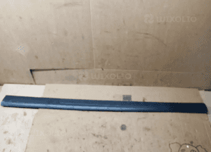 Listwa progowa progu prawy przód przednia prawa Audi A6 C6 4F0853374B 1