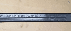 Listwa szyby czołowej lewy przód VW Passat B6 3C0854327A 5