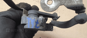 Czujnik poziomowania świateł XENON BMW E90 E91 6778813 6