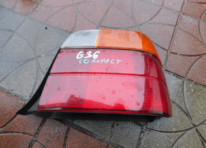 E36 compact lampa prawa WYSYŁKA 1