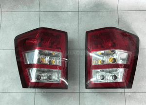 Jeep grand cherokee wk lampy tył oryginał idealne 1