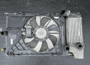 Chłodnica Wody Plynu Klimatyzacji Intercooler Wentylator 1.4 D4D Toyota Auris 1 I Lift 2011r 22