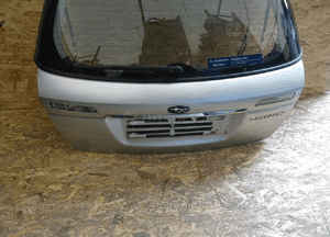 Subaru legacy v kombi klapa bagaznika szyba 3