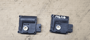 Silniczek klap nagrzewnicy Audi A6 C6 0132801369 4F0820511B 3