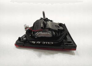 Lampa prawa prawy tył tylna w klapę renault clio iv hatchback 16-19 lift 5