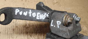Łapa skrzyni biegów poduszka Fiat Punto EVO 1.4 8V 51843100 8