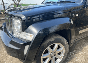 Jeep cherokee liberty kk 2.8CRD kpl przód oryginał ładny stan 13