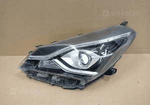 Lampa lewa lewy reflektor toyota yaris iii 3 led lift 17-20 1