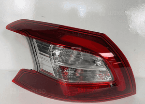 Lampa tyl tylna lewa peugeot 308 ii 2 T9 hb 9677817680 europa cala 1