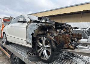 Mercedes E250 coupe 2014r karoseria dokumenty dowód zarejestrowana w PL c 207 drzwi klapa błotnik szyba 10