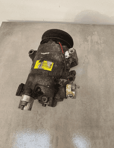 Sprężarka klimatyzacji C1B1-19D629-AE FORD FIESTA MK7 4