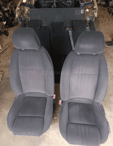 Alfa romeo 159 sportwagon kombi fotele komplet 1