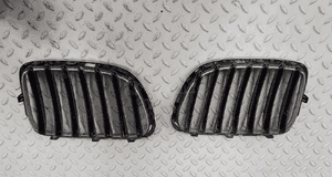 BMW E84 X1 NERKI GRILL ORYGINAL BMW JAK NOWE 4