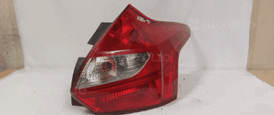 Tyl tylna lampa prawa ford focus MK3 hb 2