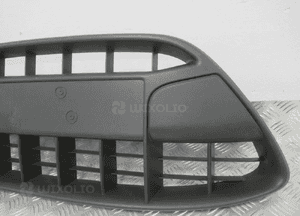 Atrapa kratka środkowa zderzaka ford fiesta MK7 sport 2008-2011 7