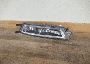 Halogen przeciwmgielny prawy vw passat B8 2014- 3