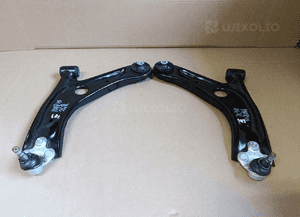 Wahacz prawy lewy przód przedni yaris iv cross 24R 48605-K0020 48606-K0020 5