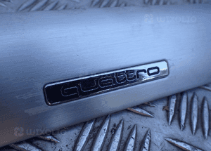 AUDI A4 B6 LISTWA OZDOBNA DESKI 8E2853189 RADOM 2