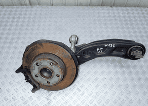 ZWROTNICA PRAWY TYŁ MERCEDES W176 RADOM 1