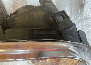 Vw caddy 2K0 lampa prawa 03- 4