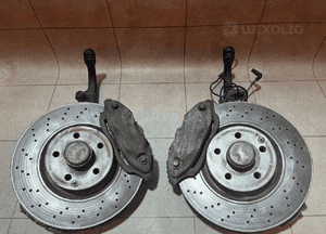 MERCEDES W221 3.0CDI ZWROTNICA ZACISK TARCZA PRZÓD 1