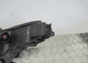 Lampa przód przednia prawa toyota yaris 4 iv full led 2019- 11