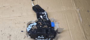 Zamek drzwi lewy przód 9 PIN VW Touareg 3D1837015 3