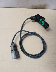 Czujnik położenia wału VW Passat B5 1.9 TDI 038907319E 1